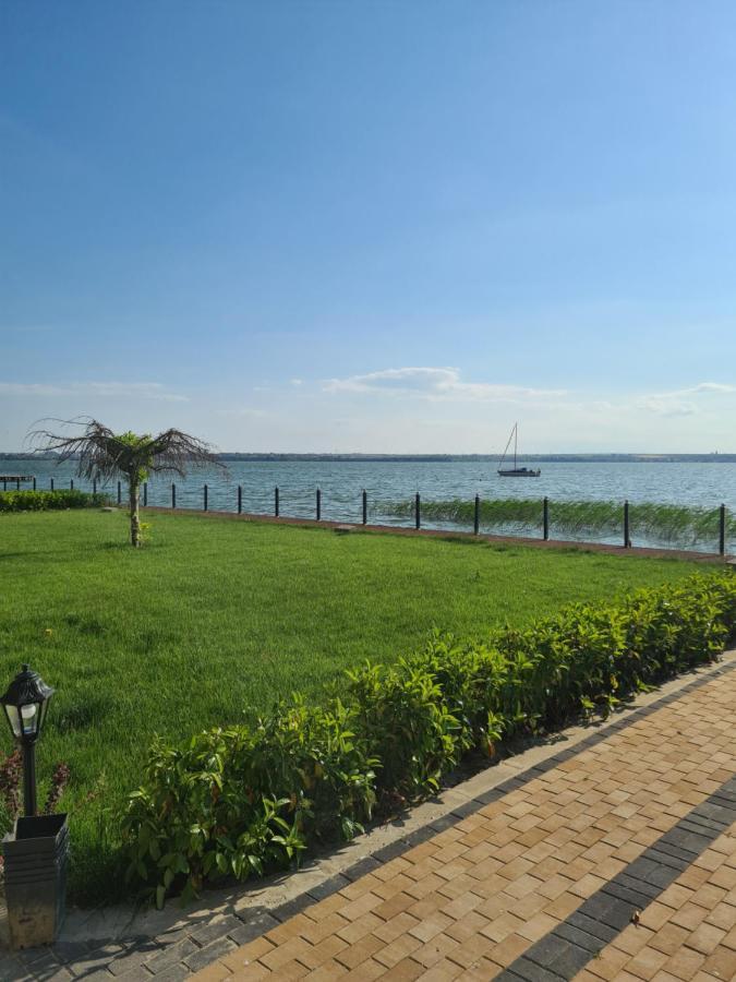 Studio Ayan Mamaia Buitenkant foto